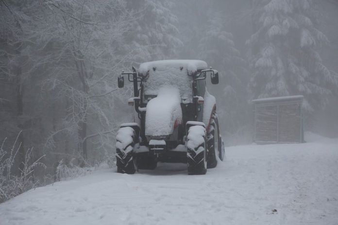 Weather, snow, winter, wintry conditions, tractor in snow, weather forecast