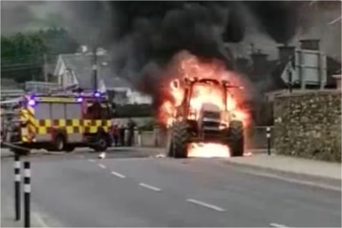 Tipperary tractor fire, farming news, farming news Ireland, machinery, tractor videos