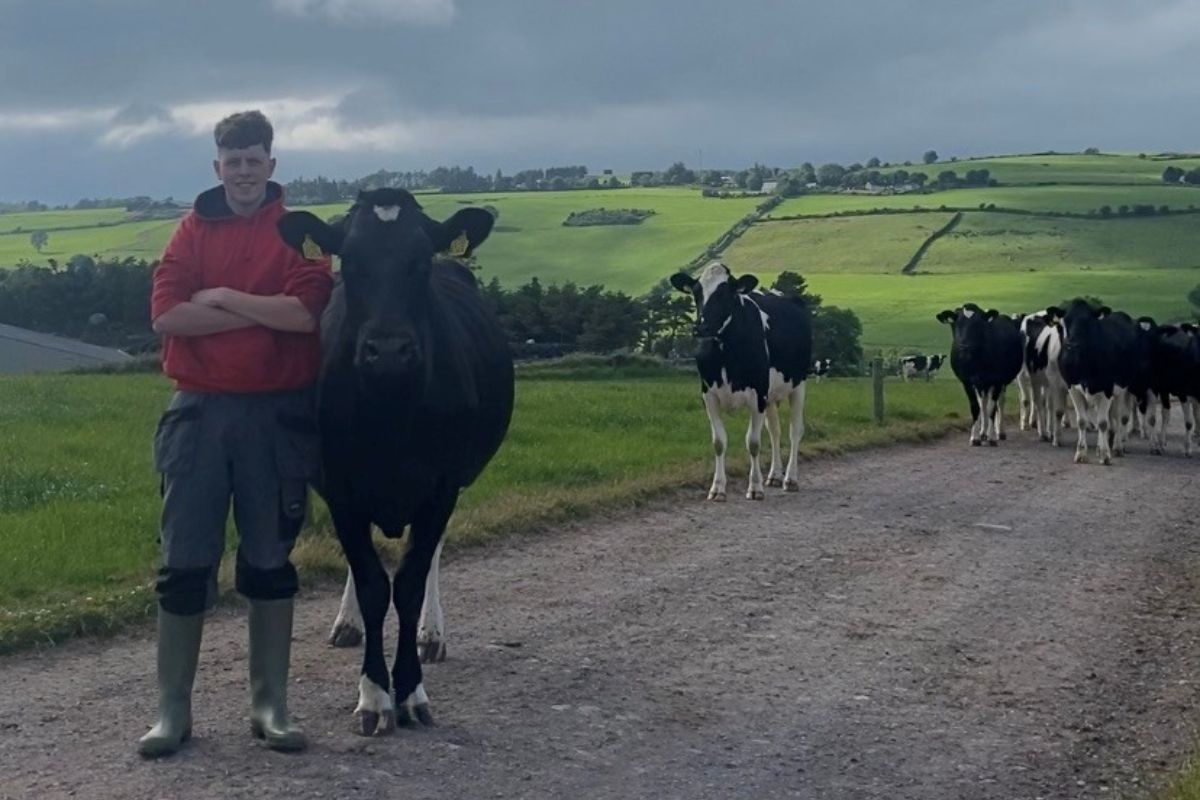 dairy farmer and student, dairy farming, dairy news, dairy farmers, 