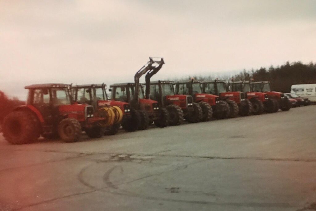 Bobby Doherty Agri Services specialize in slurry spreading, tillage, harrowing, reseeding and full pit silage service. 