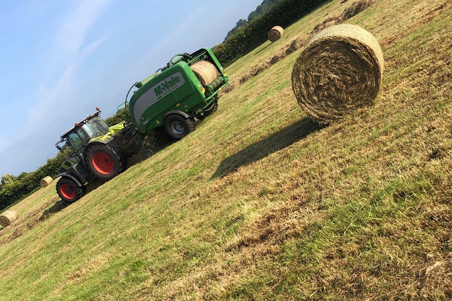 Hughes Agri offers the following contracting services: mowing, baling, raking, wrapping, wagon silage, pit silage and maize harvesting. 