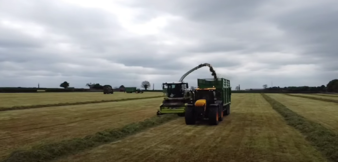 Tractor/agricultural contracting videos on That's Farming: Kildare Agri Photography captured this YouTube footage of John Salley Agri.