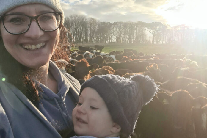 That’s Farming editor, Catherina Cunnane, catches up with Holly Atkinson, who featured last Christmas, as part of our dairy segment, to this time discuss mental health and well-being in farming and veterinary and her new social media initiative, Share Your Thoughts.  